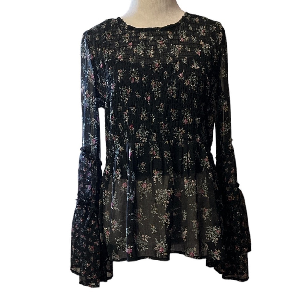 American Eagle outfitters navy blue floral, sheer top w camisole, sheer sleeves